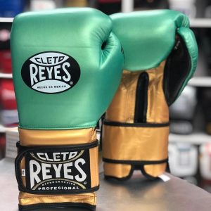 Cleto Reyes Training Gloves Hook and Loop Closure – WBC Edition