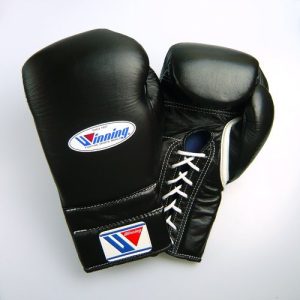 Winning ms-400 Lace Up Boxing Gloves 12oz - Black