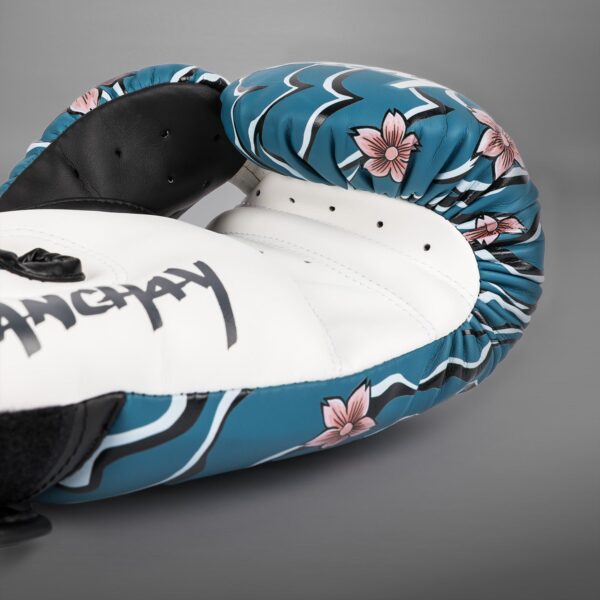 Venum x Tawanchay X Boxing Gloves Blue/White - Image 6