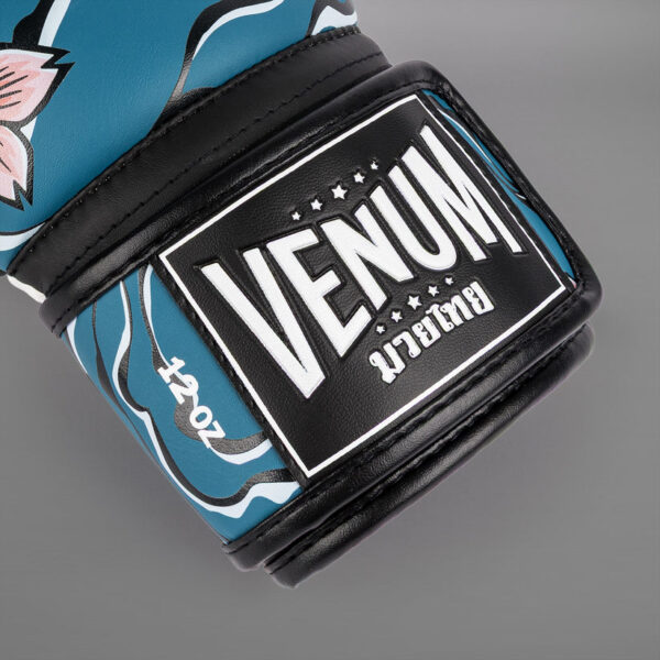 Venum x Tawanchay X Boxing Gloves Blue/White - Image 4