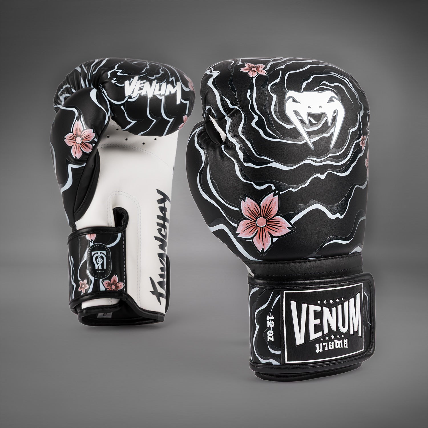 Venum x Tawanchay X Boxing Gloves - Multiple Colours - Image 3