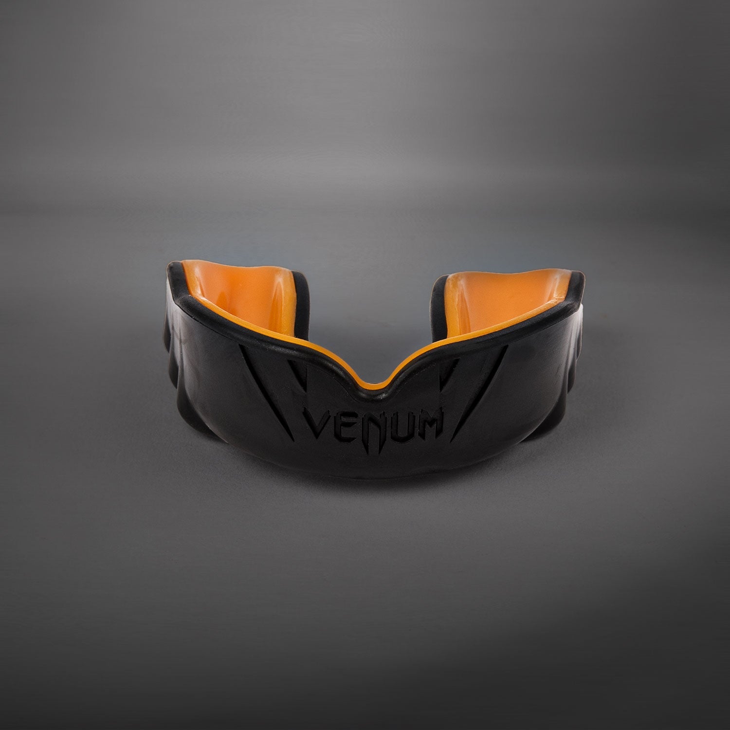 Venum Challenger Mouthguard - Adult - Multiple Colours - Image 6