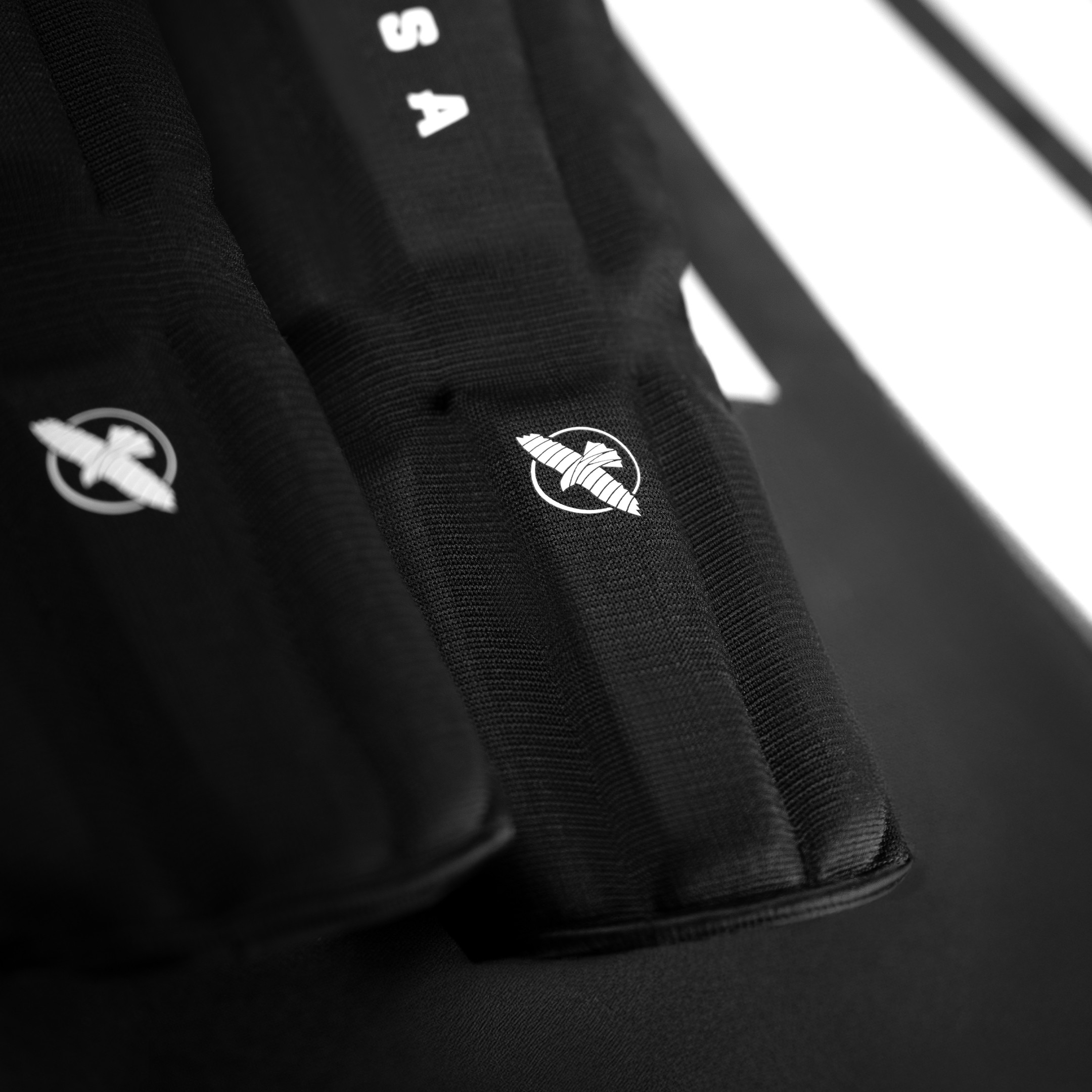Hayabusa Core Sleeved Shin Guards - Image 5