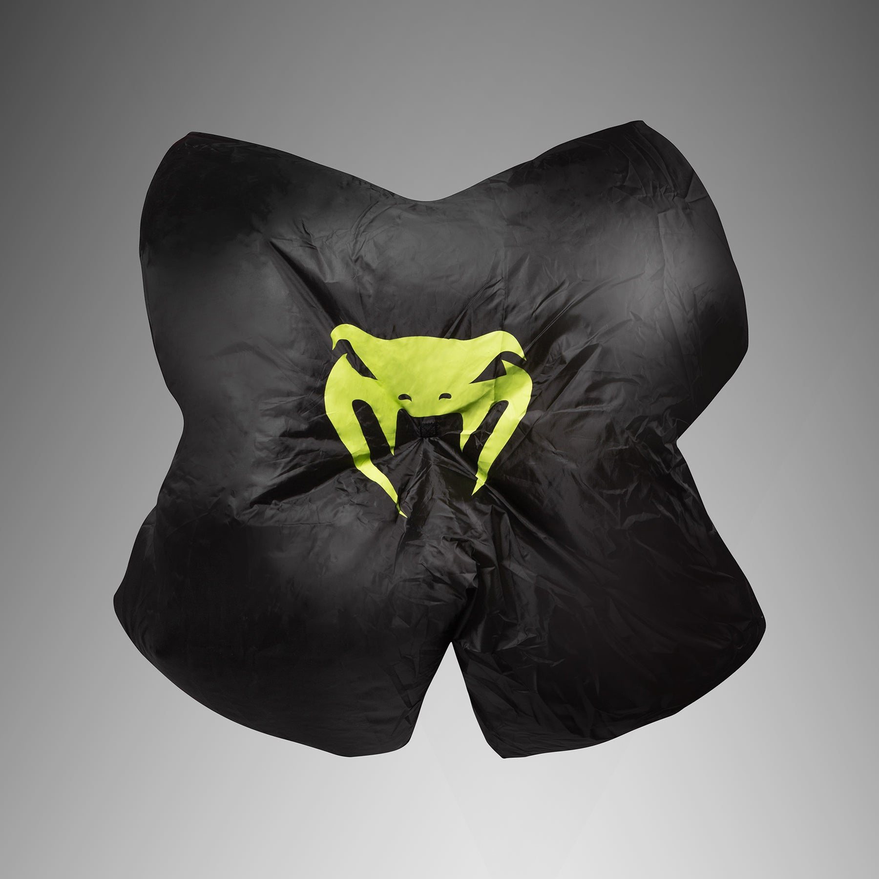 Venum Challenger Running Parachute - Black/Neon - Image 4